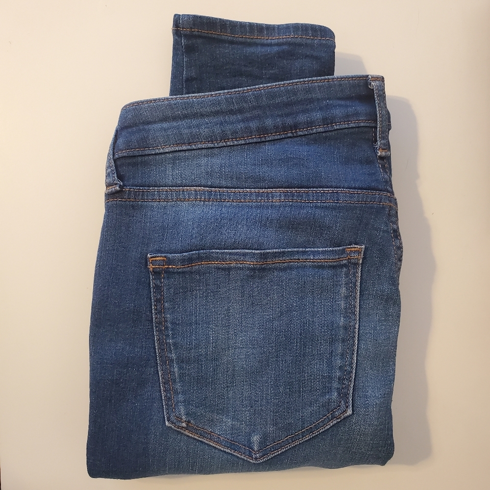 Old Navy Mid-Rise Rockstar Super Skinny Jeans - Medium Wash Fall Jeans
